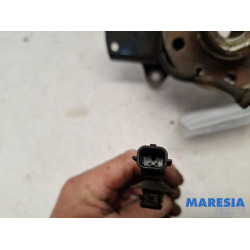 Nissan - NV300 - Knuckle, front right