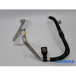 Peugeot - 208 - Air conditioning line
