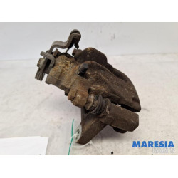 Nissan - NV300 - Remklauw (Tang) links-achter