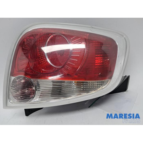 Fiat - 500 - Achterlicht links