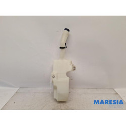 Fiat - 500 - Front windscreen washer reservoir