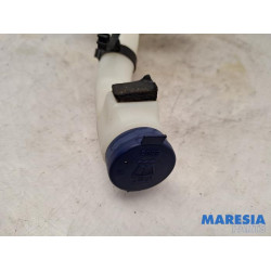 Fiat - 500 - Front windscreen washer reservoir