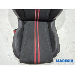 Opel - Corsa - Stoel links