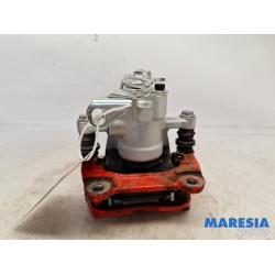 Fiat - 500 - Rear brake calliper, right