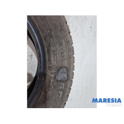 Nissan - NV300 - Tyre