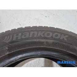 Renault - Megane - Tyre
