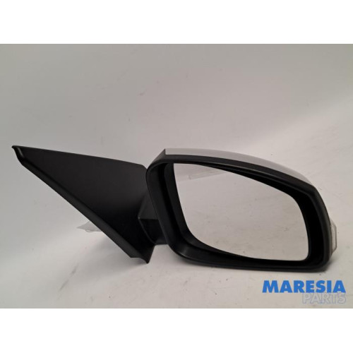 Renault - Megane - Wing mirror, right
