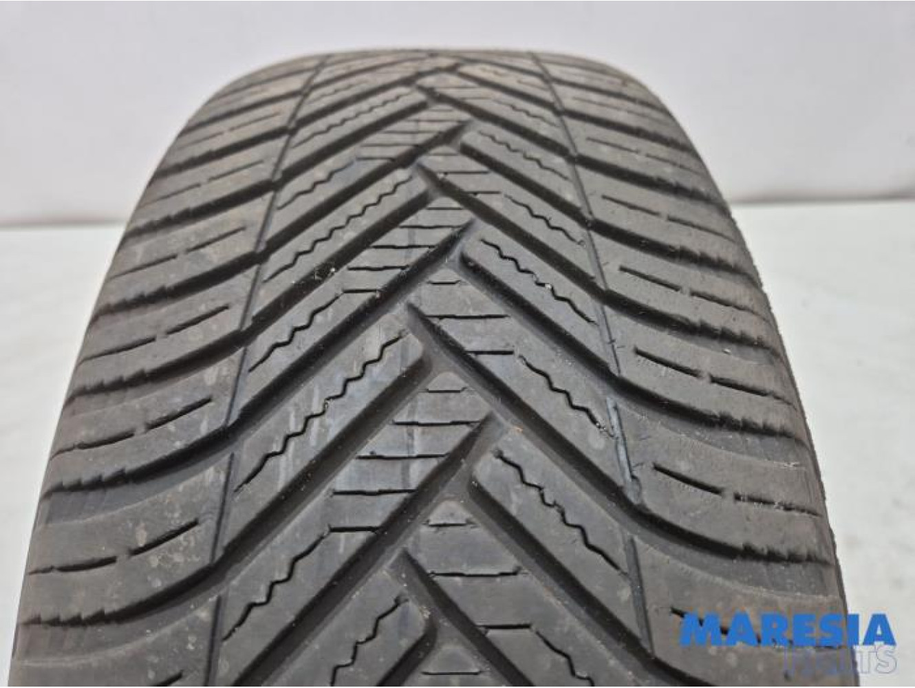 Renault - Megane - Tyre