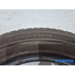 Renault - Megane - Tyre
