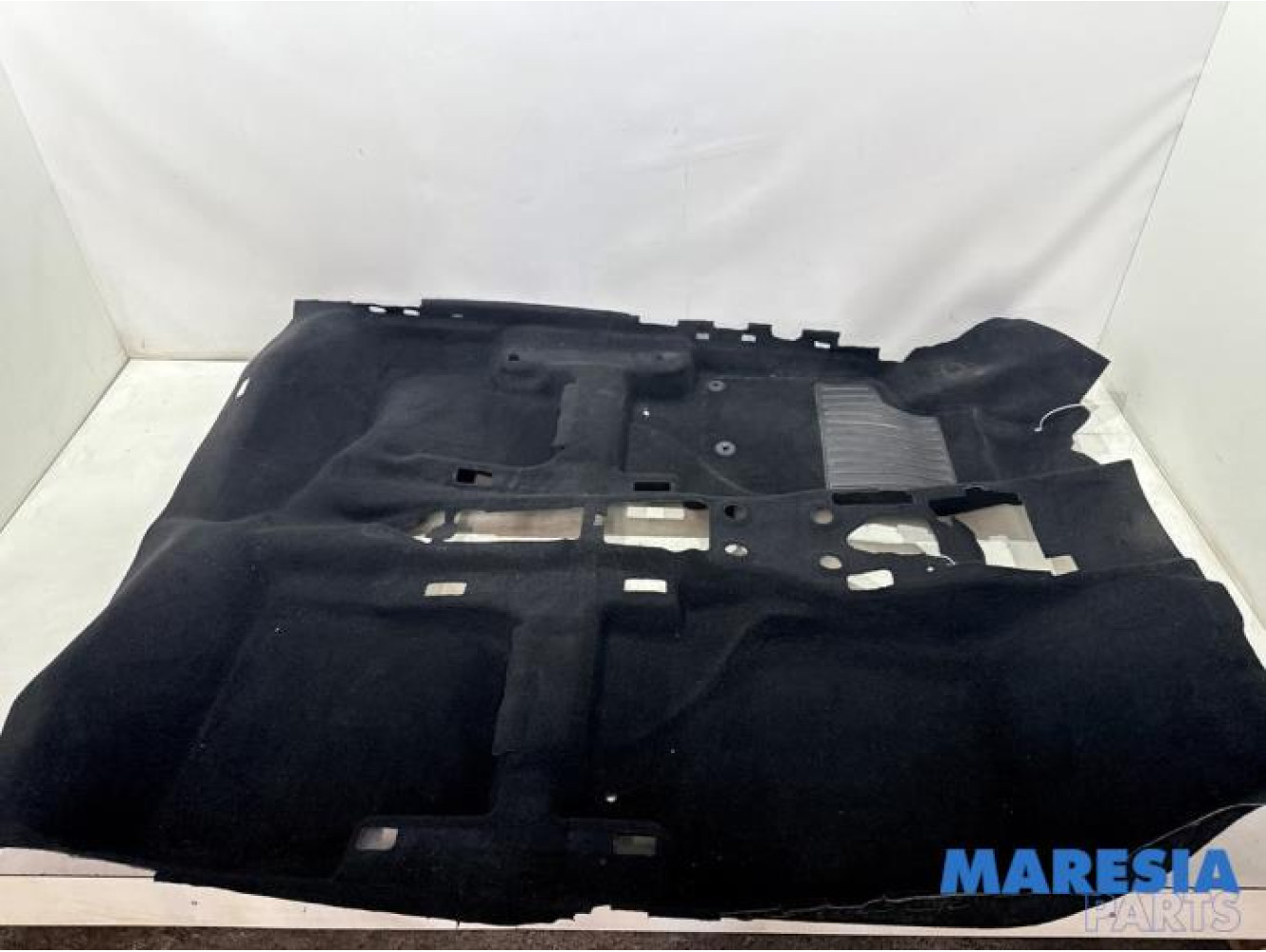 Opel - Corsa - Carpet