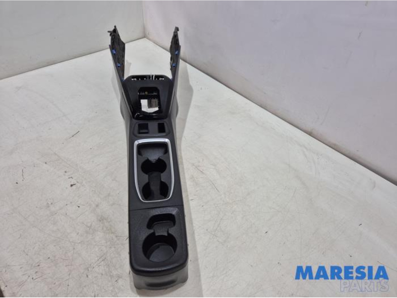 Opel - Corsa - Middenconsoles