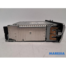 Renault - Megane - Radio CD Speler