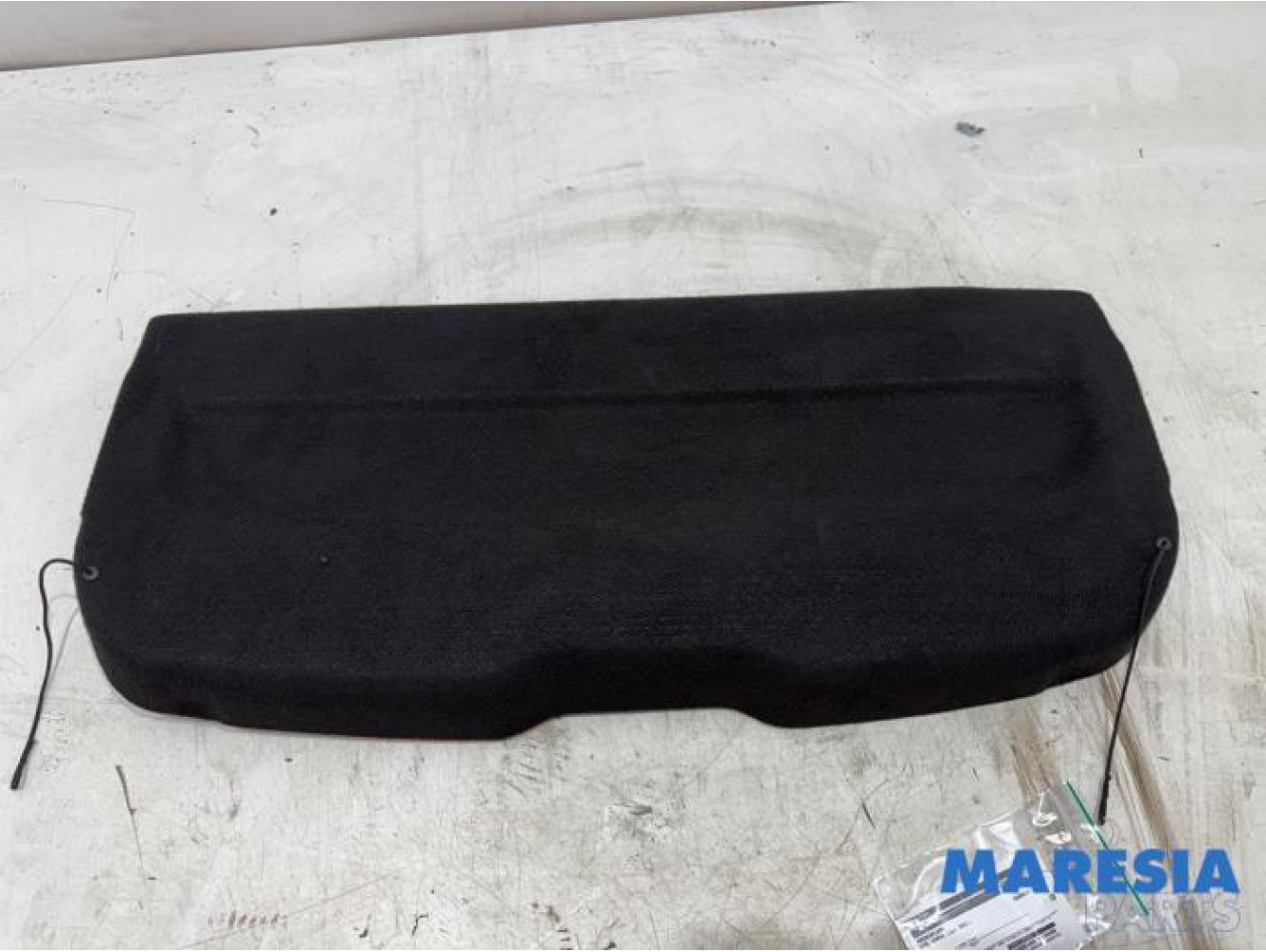 Opel - Corsa - Hutablage