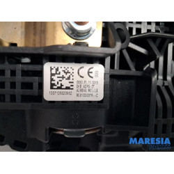 Renault - Megane - Airbag links (Stuur)