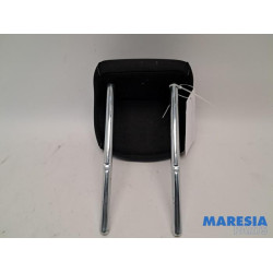 Renault - Megane - Headrest