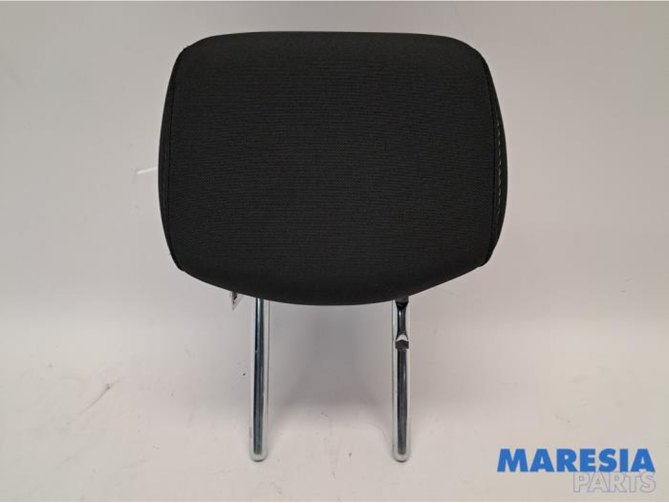 Renault - Megane - Headrest