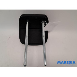 Renault - Megane - Headrest