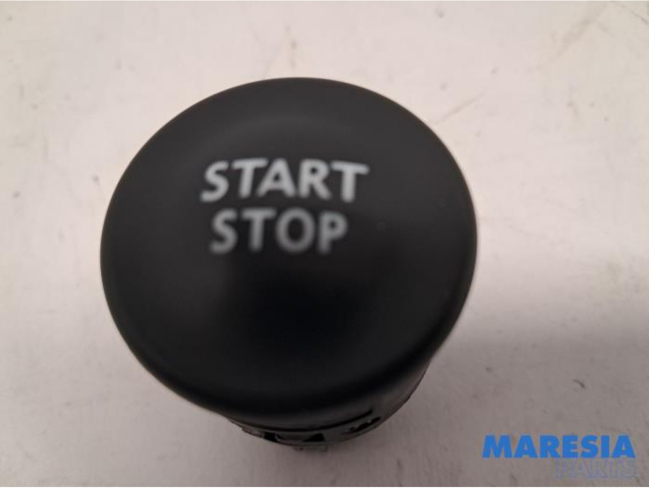 Renault - Megane - Start/Stop schakelaar
