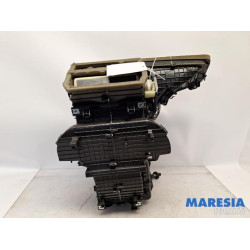 Renault - Twingo - Heater housing