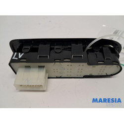 Citroen - C3 - Multi-functional window switch