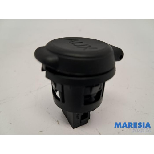 Citroen - C3 - AUX / USB connection