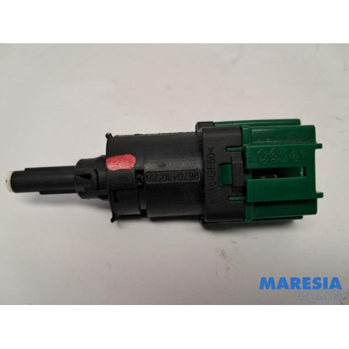 Citroen - C3 - Brake light switch