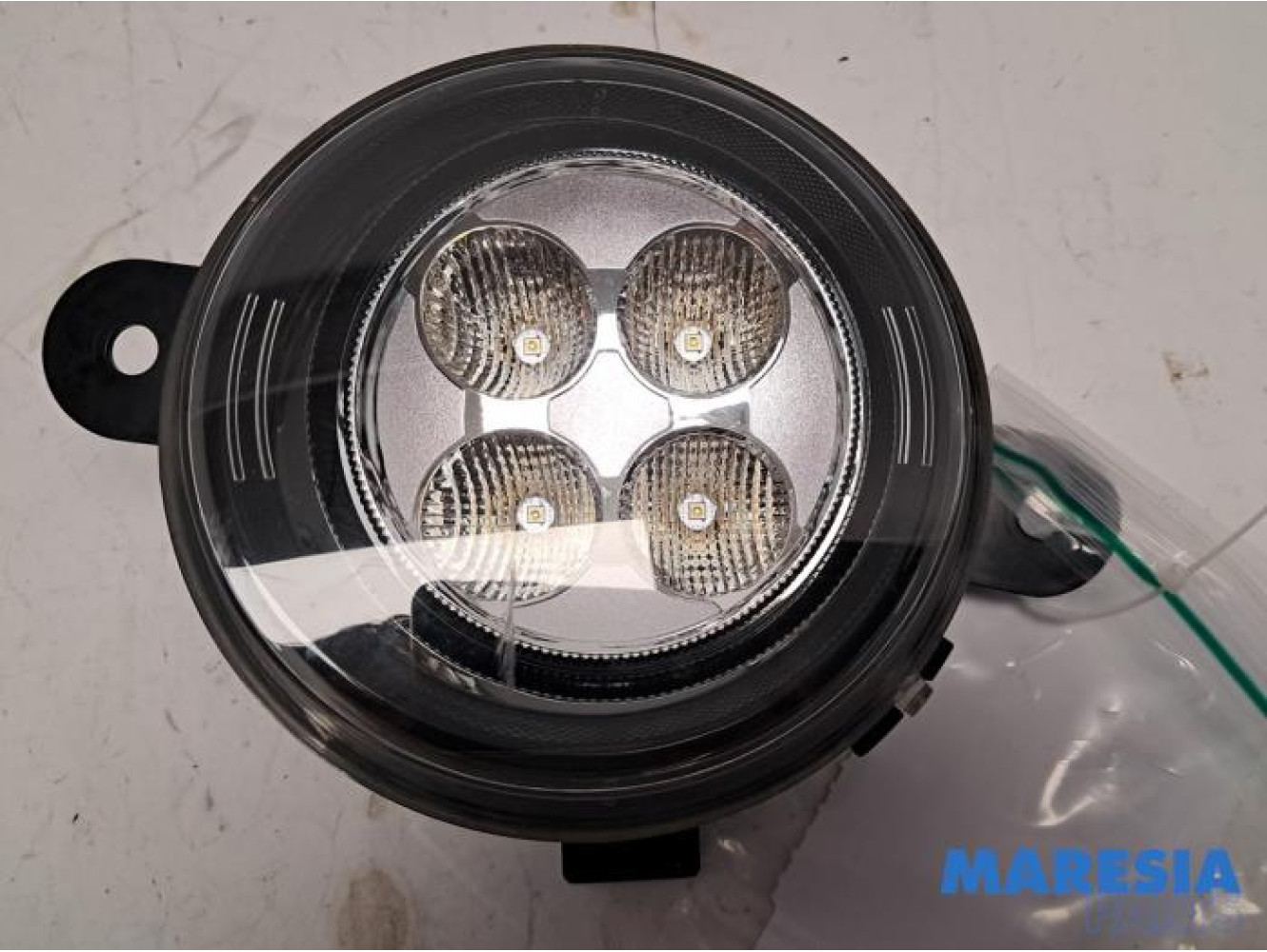 Renault - Twingo - Tageslicht links