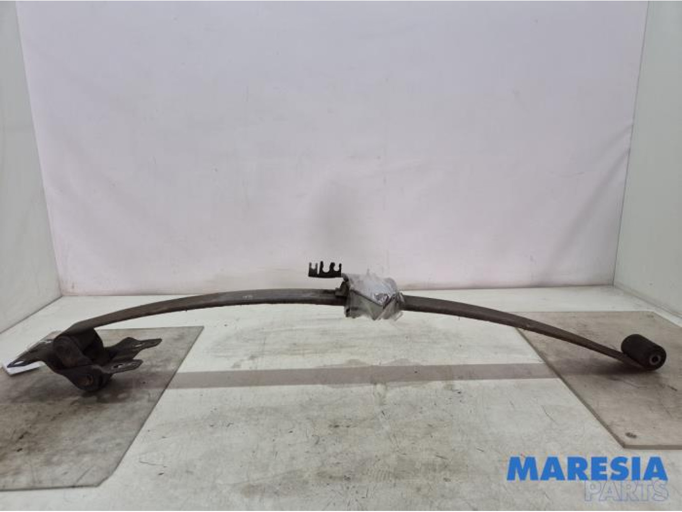 Renault - Master - Rear leaf spring