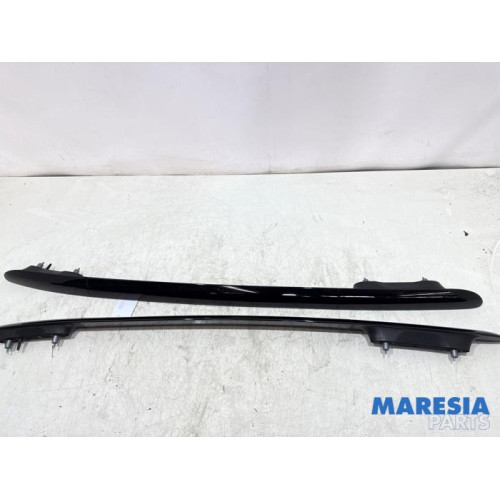 Citroen - C4 Cactus - Roof rail kit