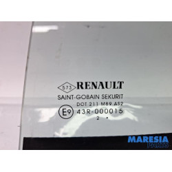 Renault - Megane - Vitre triangulaire arrière gauche