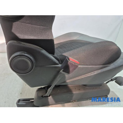 Citroen - C4 Picasso - Seat, left