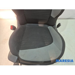 Citroen - C4 Picasso - Seat, left