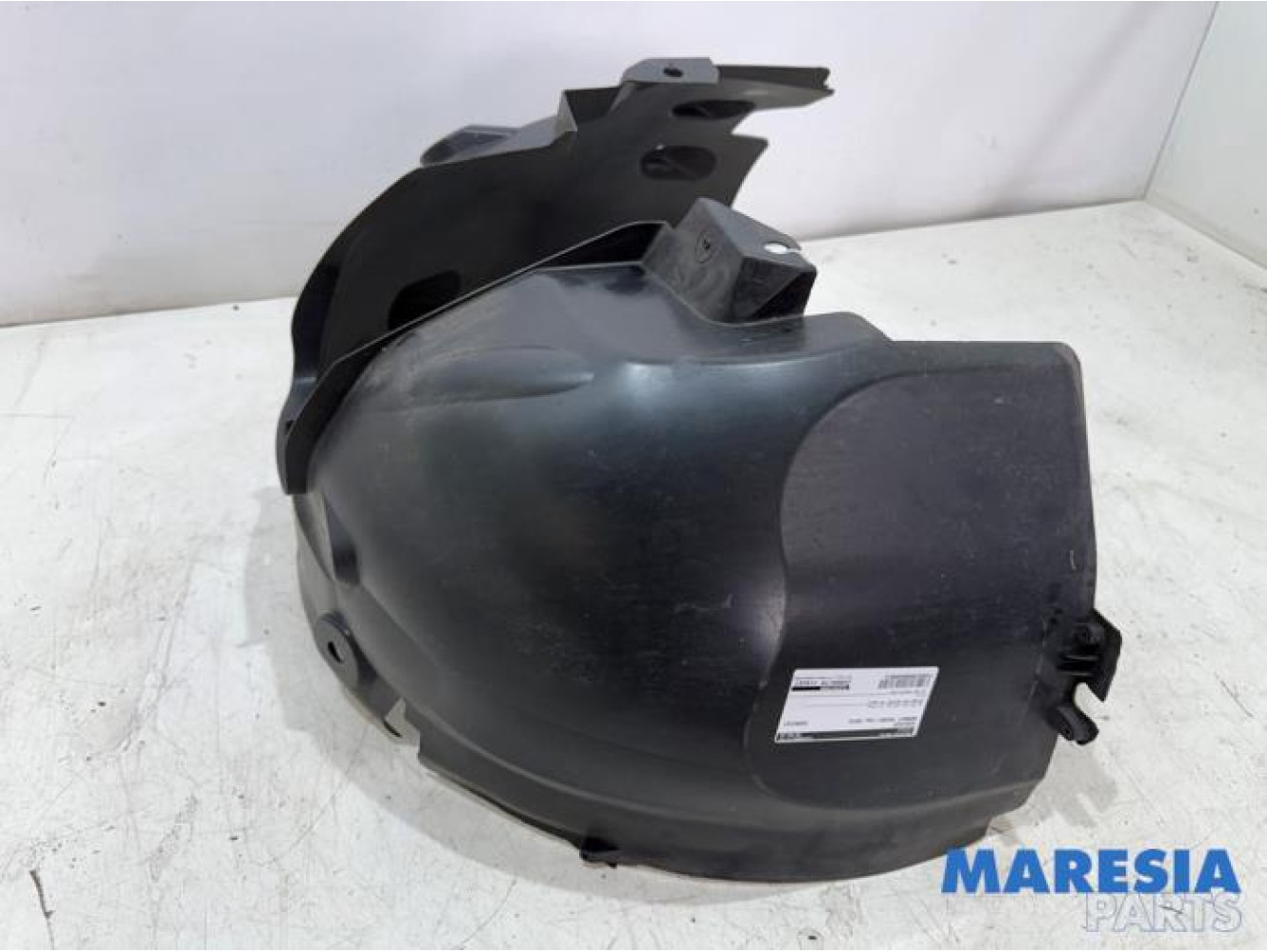 Renault - Twingo - Wheel arch liner