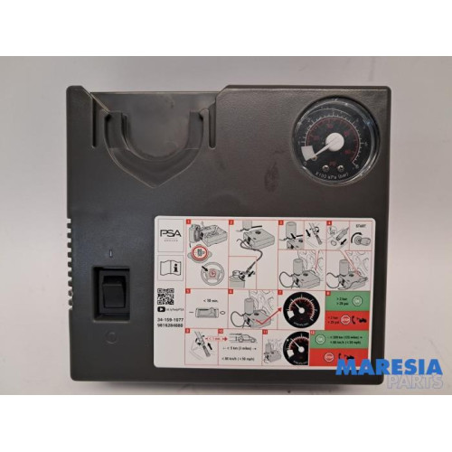 Opel - Corsa - Tyre pump