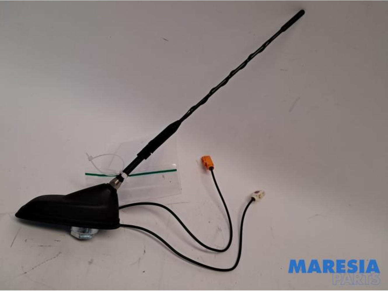 Opel - Corsa - Antenne