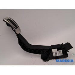 Opel - Corsa - Gaspedal