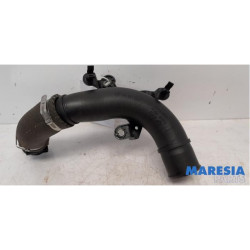 Renault - Megane - Air intake hose