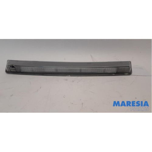 Opel - Corsa - Extra Remlicht midden