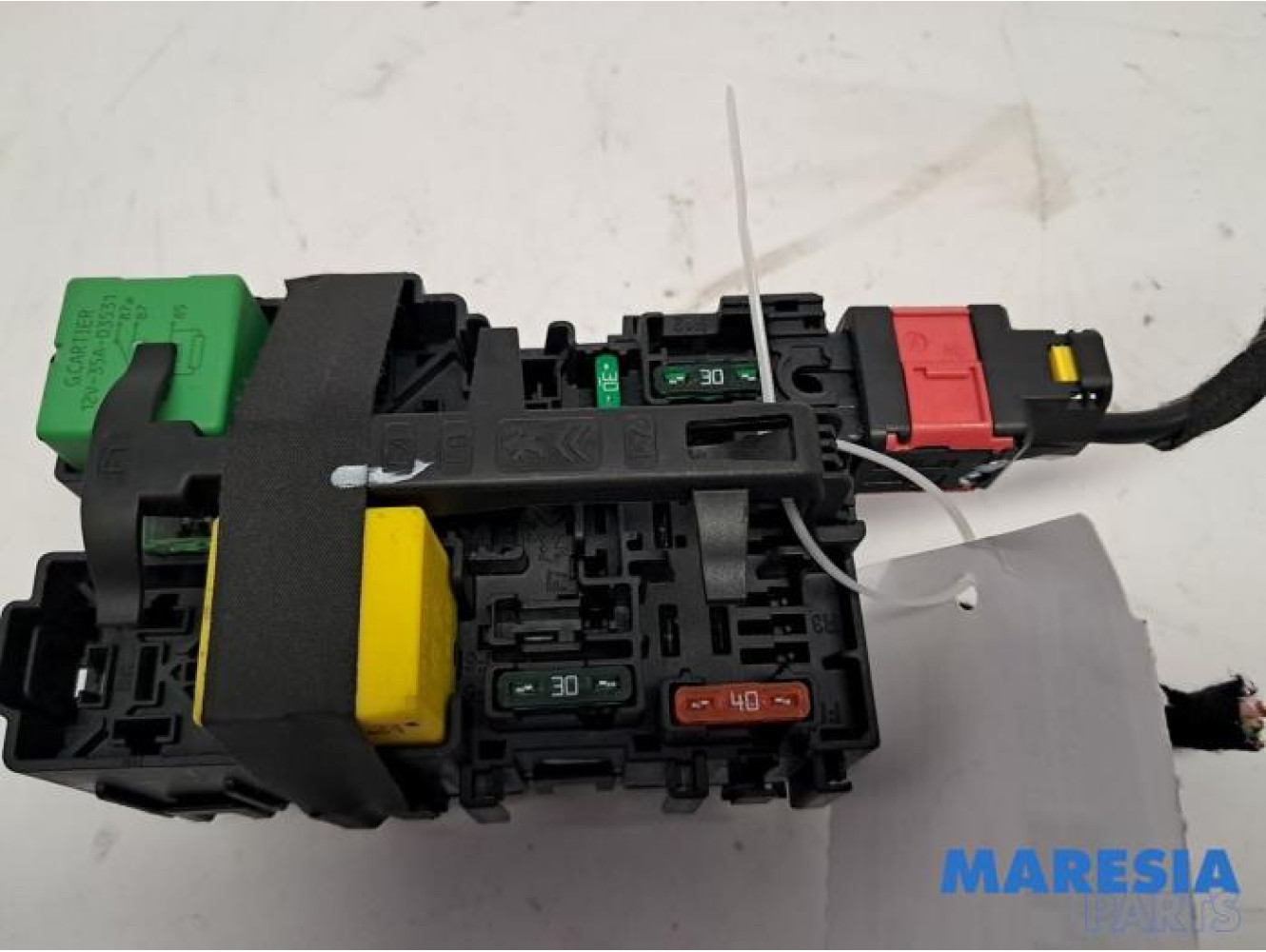 Opel - Corsa - Fuse box