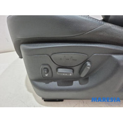 Renault - Grand Scenic - Sitz links