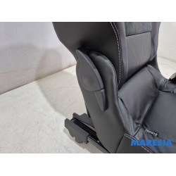 Renault - Grand Scenic - Stoel achter