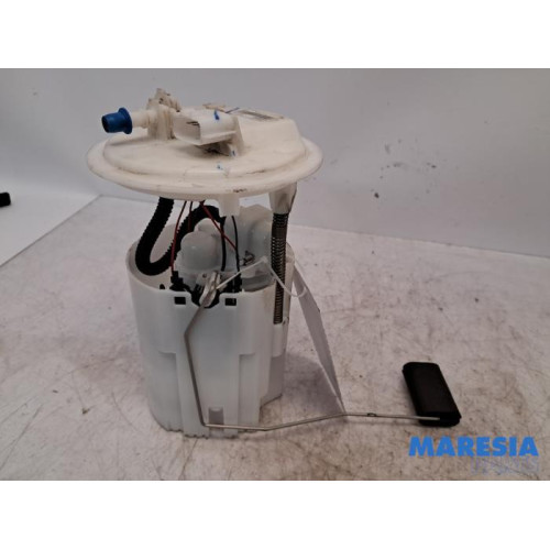 Renault - Megane - Electric fuel pump