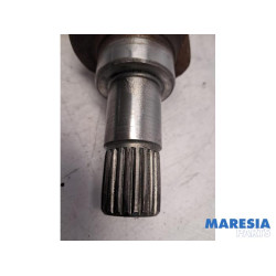 Peugeot - 207 - Antriebswelle links vorne
