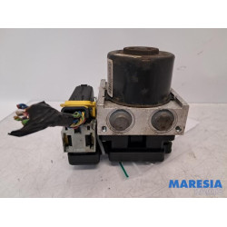 Peugeot - 207 - ABS pump
