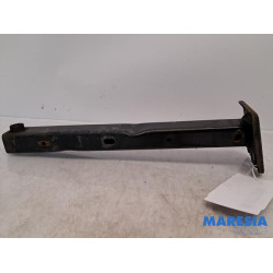 Peugeot - 207 - Frontdeel steun