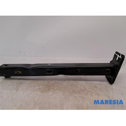 Peugeot - 207 - Frontdeel steun