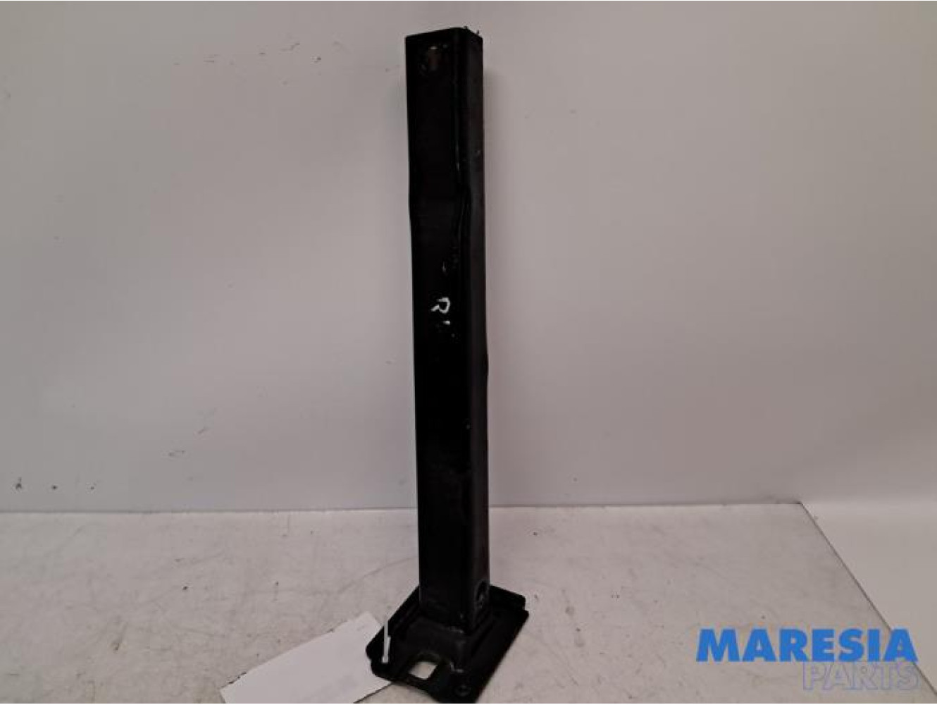 Peugeot - 207 - Frontdeel steun
