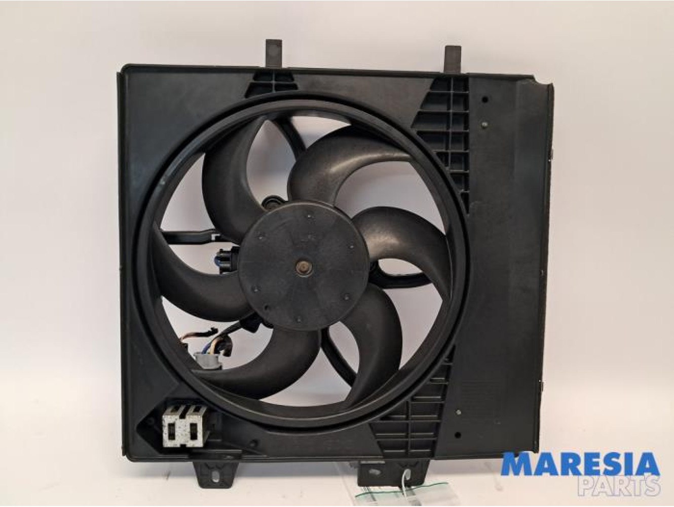 Peugeot - 207 - Fan motor