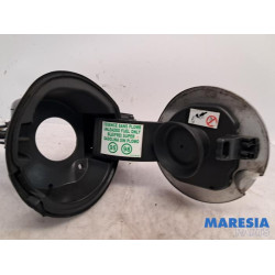 Renault - Megane - Tank Klep