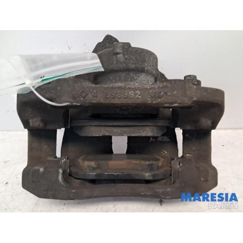 Opel - Corsa - Remklauw (Tang) links-voor